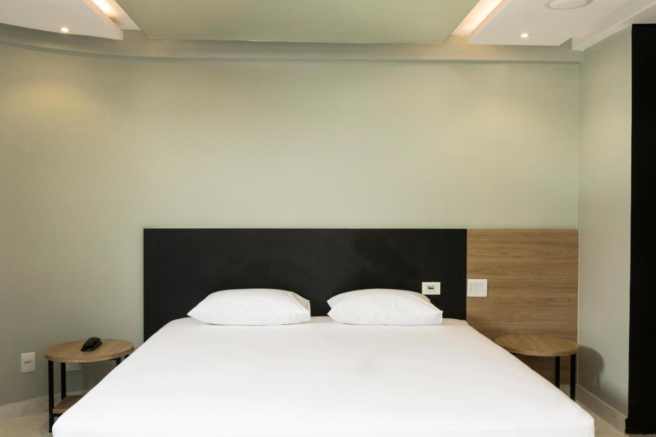Drops Motel Brasilia Núcleo Bandeirante Εξωτερικό φωτογραφία